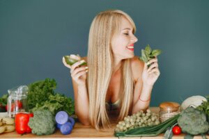 Leia mais sobre o artigo Alimentação Saudável e Conveniente no Dia a Dia